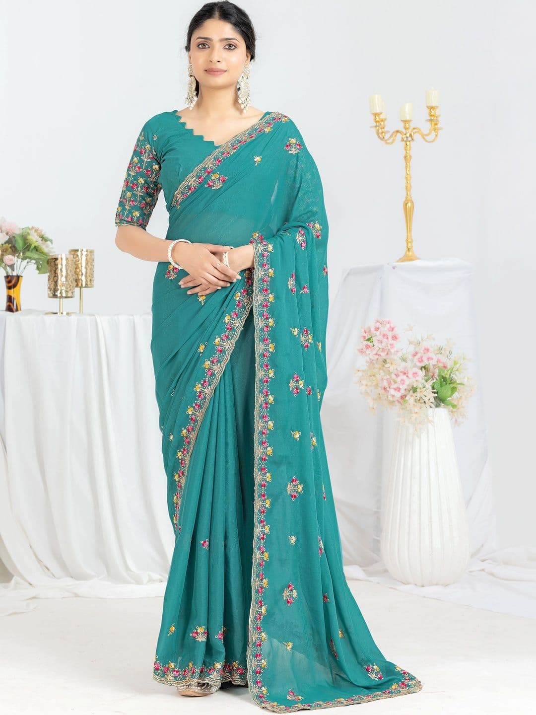 LabelVASTRA Floral Embroidered Poly Georgette Saree thumbnail 6