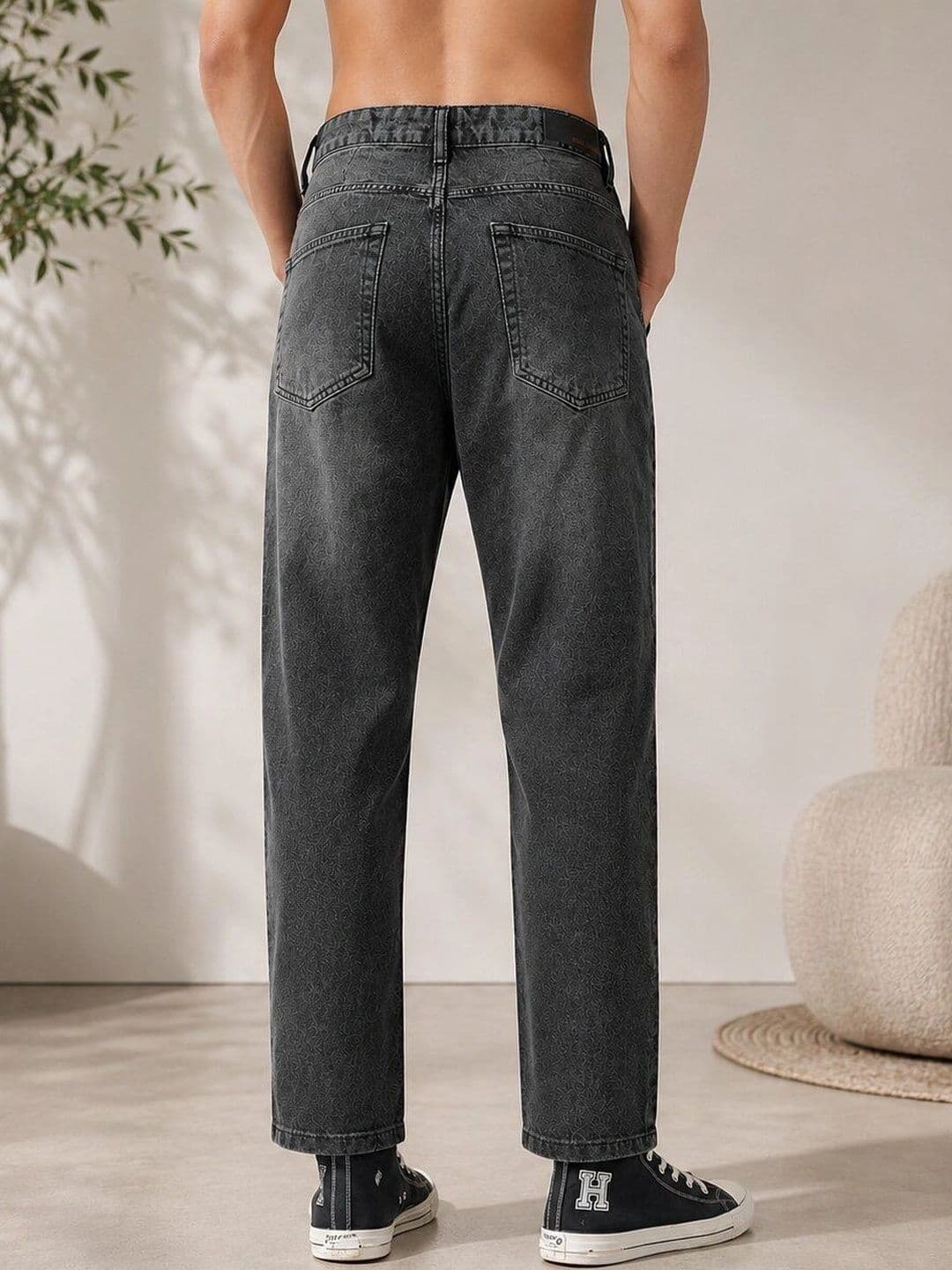 HIGH DENIM Men Straight Fit Mid-Rise Stretchable Jeans thumbnail 2