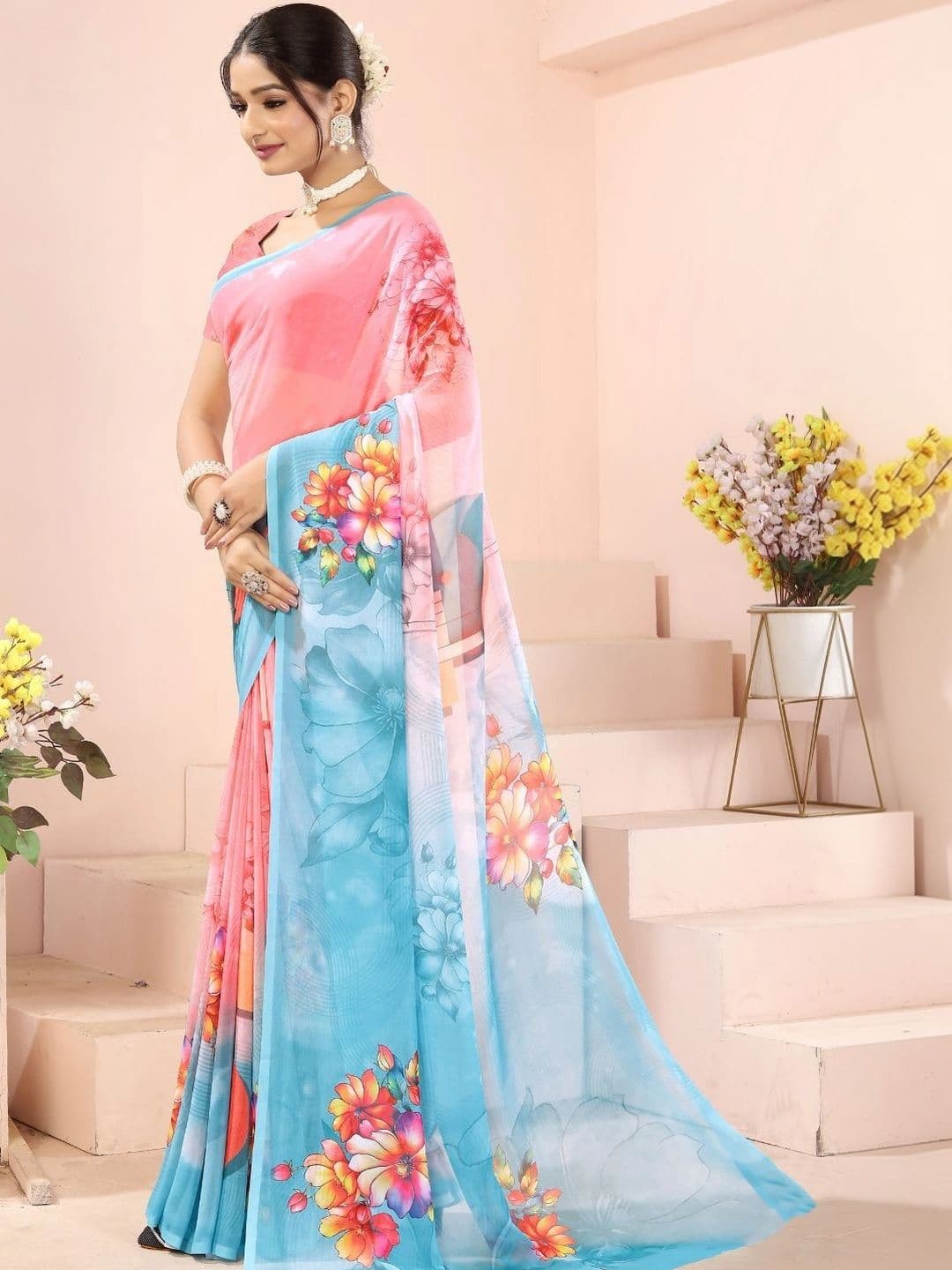 Mitera Floral Pure Georgette Designer Saree thumbnail 2