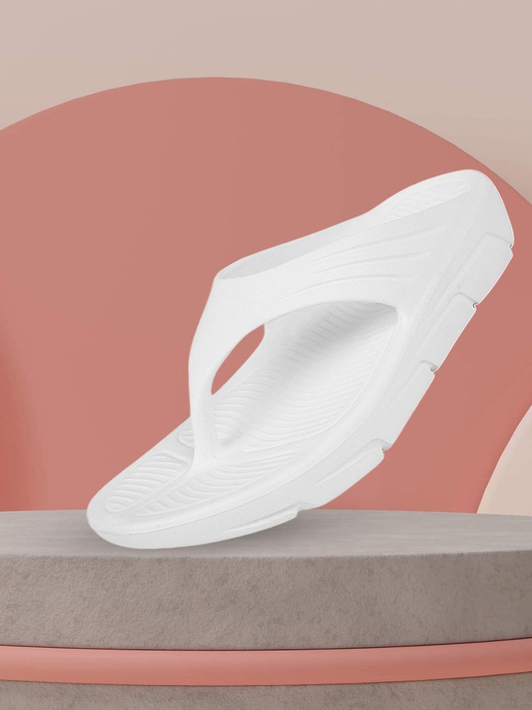 TRV Men Thong Flip-Flops thumbnail 3