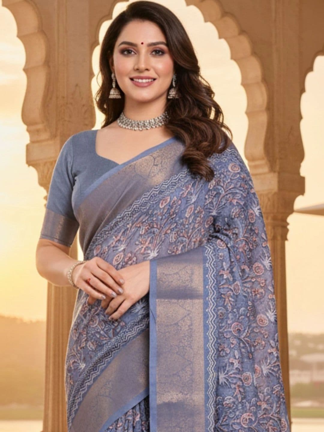Mitera Floral Silk Blend Designer Saree thumbnail 3