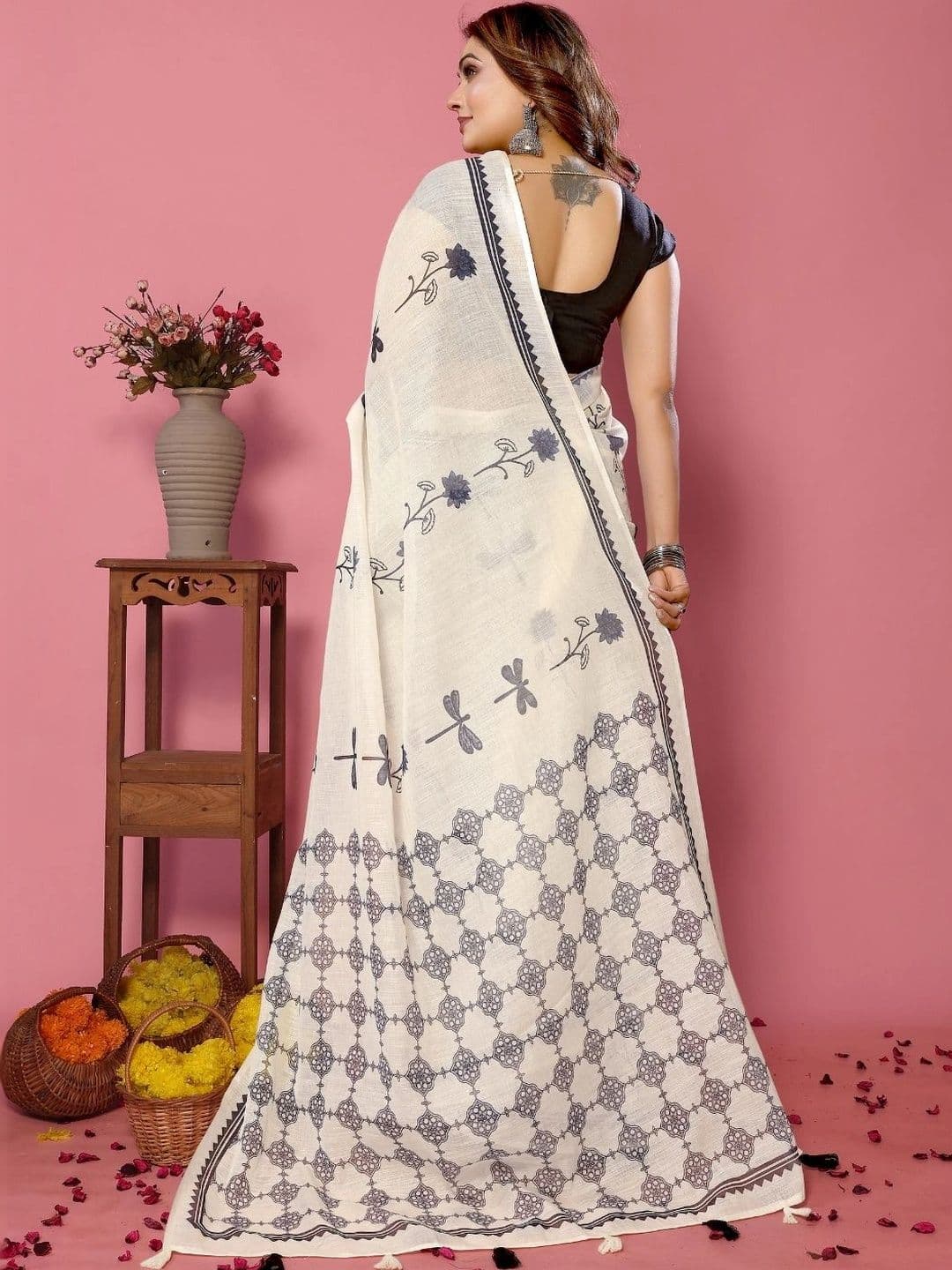 Mitera Warli Linen Blend Designer Saree thumbnail 2