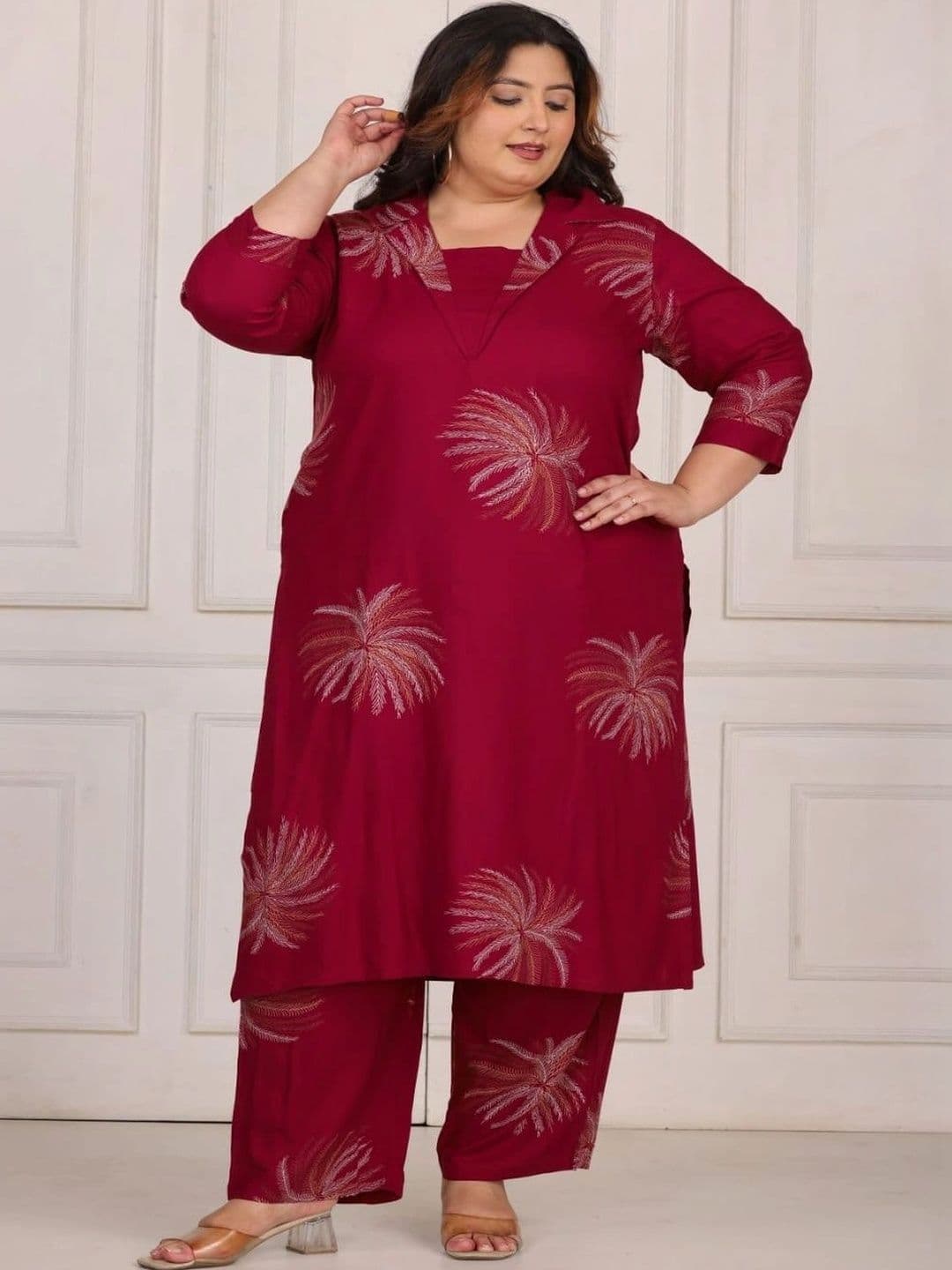 Sandhya's Plus Women Ethnic Motifs Embroidered Regular Thread Work Kurta with Palazzos thumbnail 4