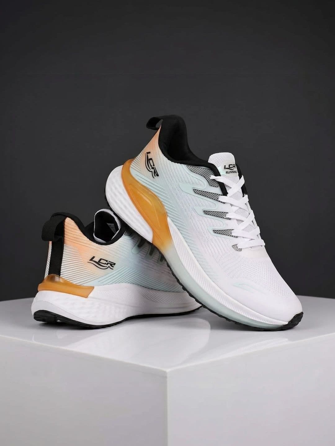 Lancer Men Mesh Lace-Ups Running Shoes - view 1