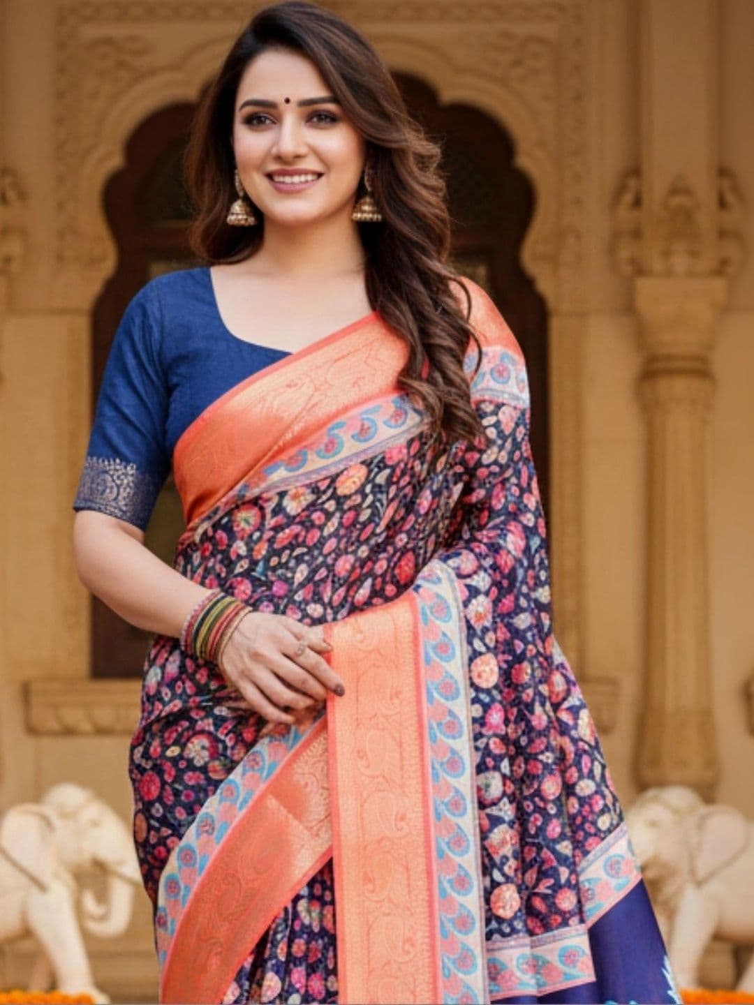 Mitera Floral Silk Blend Designer Saree thumbnail 4