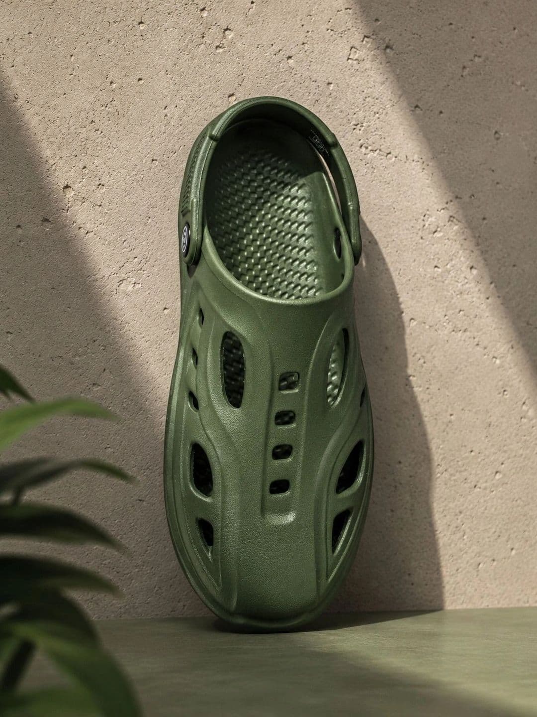 TRV Men Rubber Clogs thumbnail 5