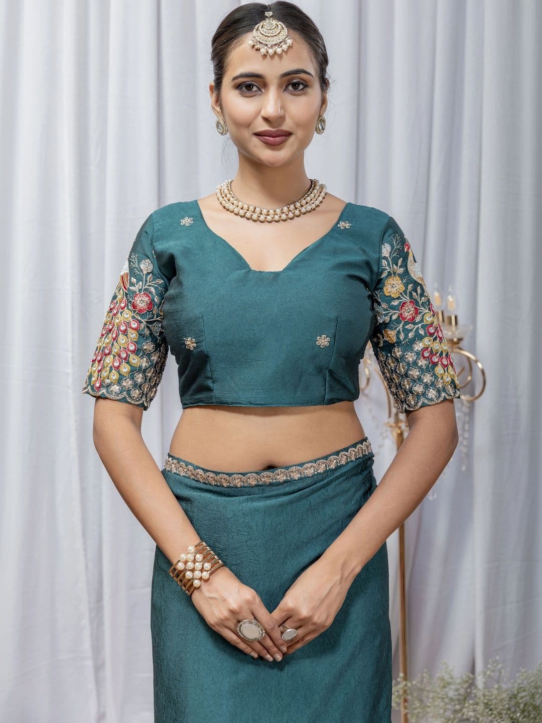Vastra Drape Embellished Embroidered Poly Georgette Saree thumbnail 2