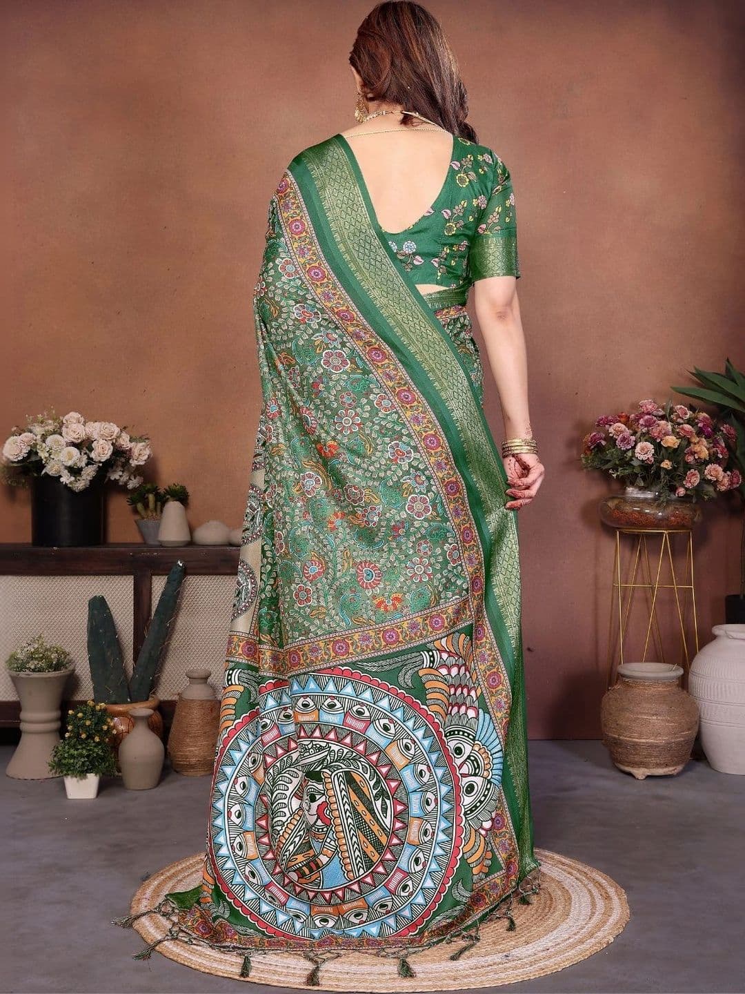 Mitera Floral Designer Saree thumbnail 6