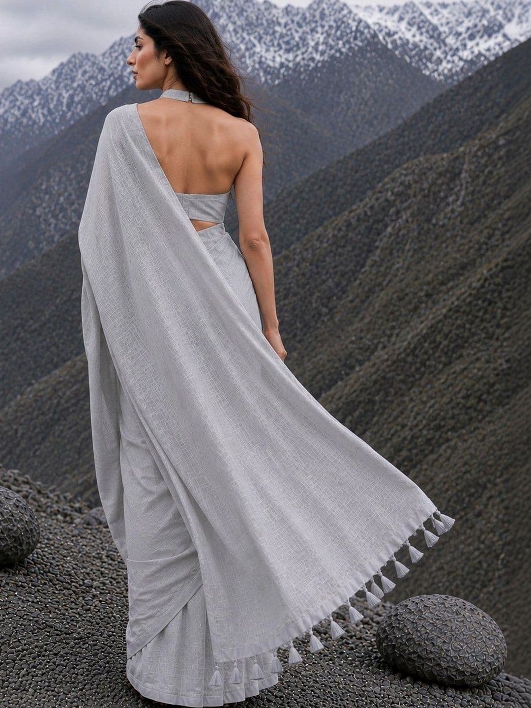 Weave Trends Linen Blend Handloom Bhagalpuri Saree thumbnail 2