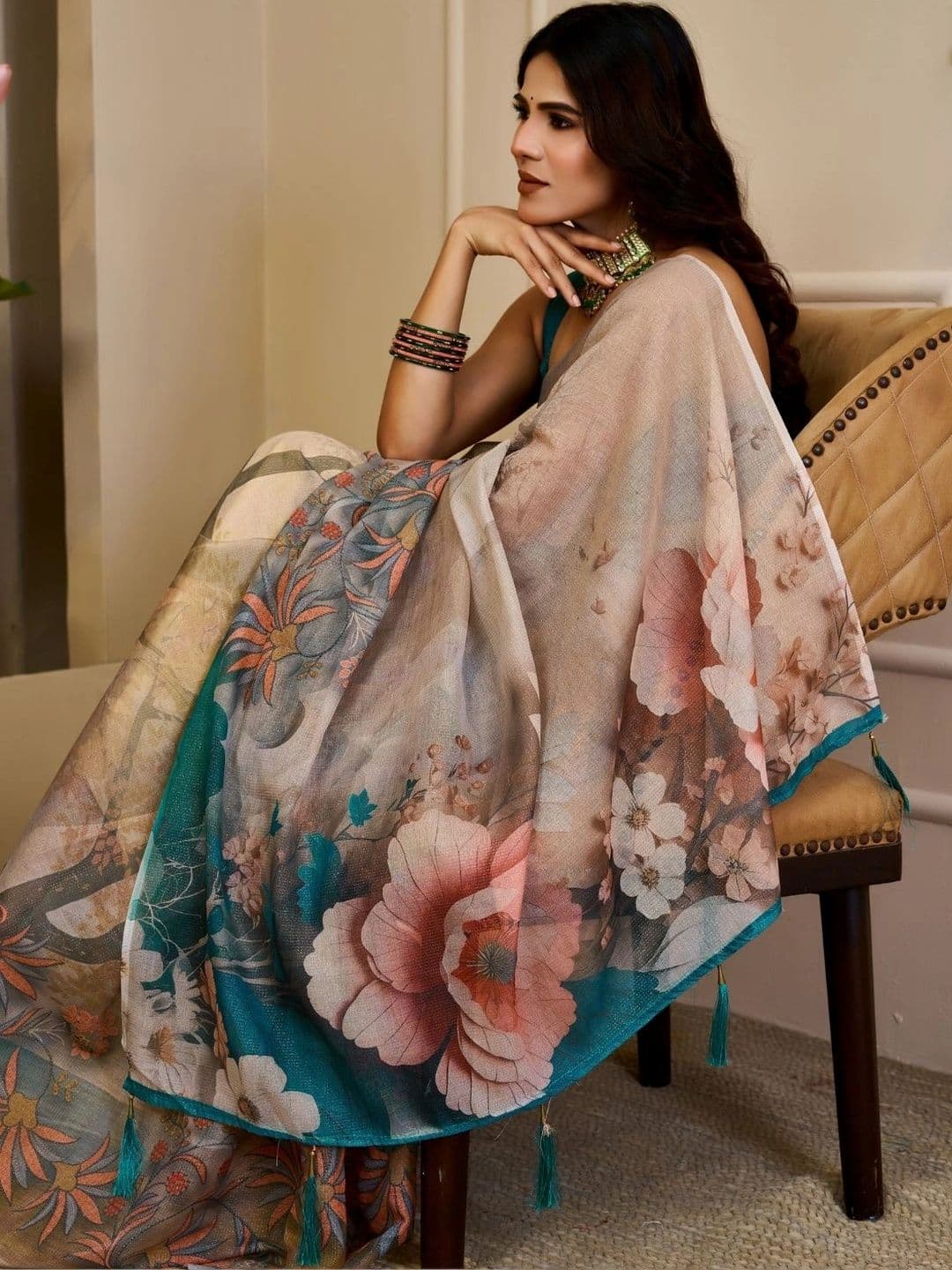 Mitera Floral Tissue Designer Saree thumbnail 4