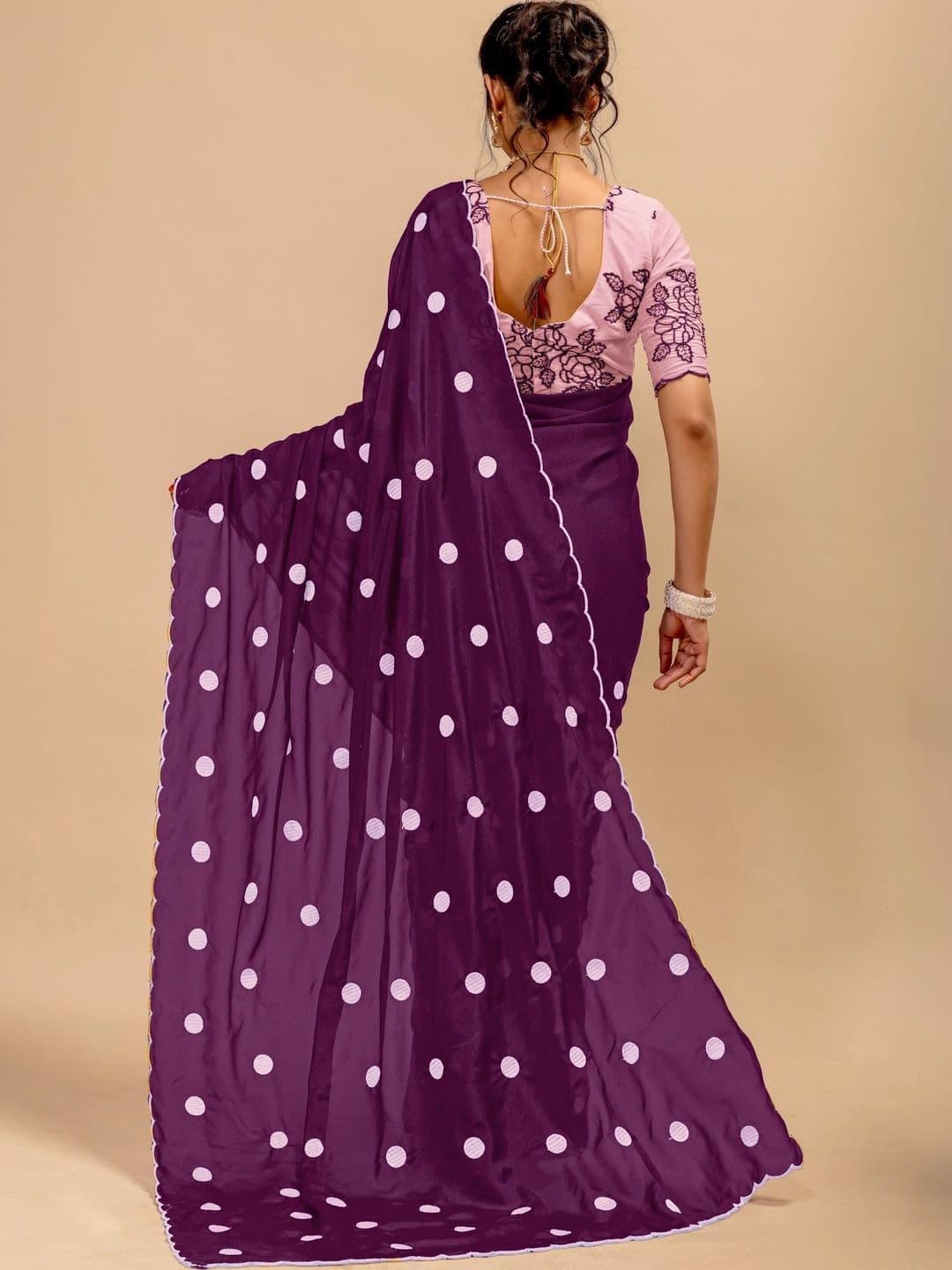 Vastra Drape Embellished Embroidered Poly Georgette Saree thumbnail 3