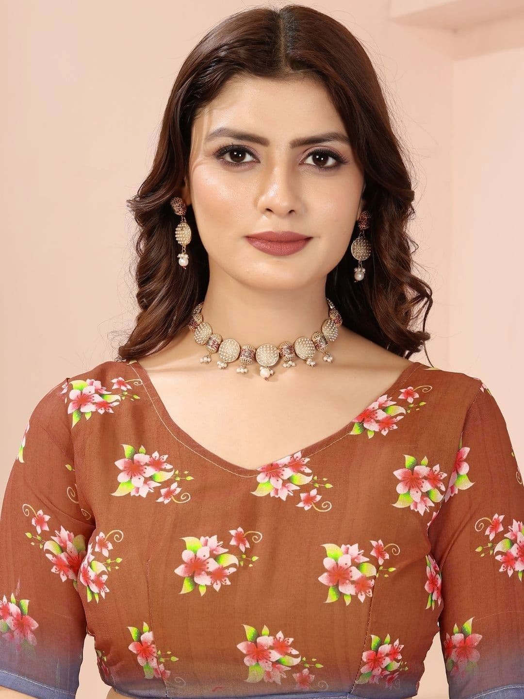 Mitera Floral Pure Georgette Designer Saree thumbnail 2