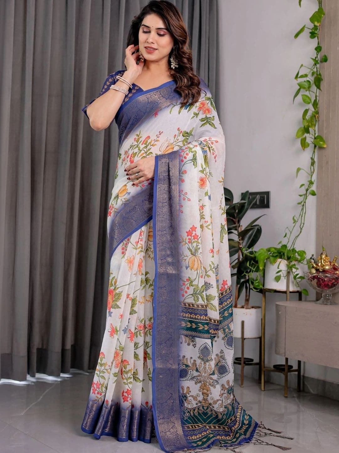 Mitera Floral Zari Silk Blend Designer Saree - view 1