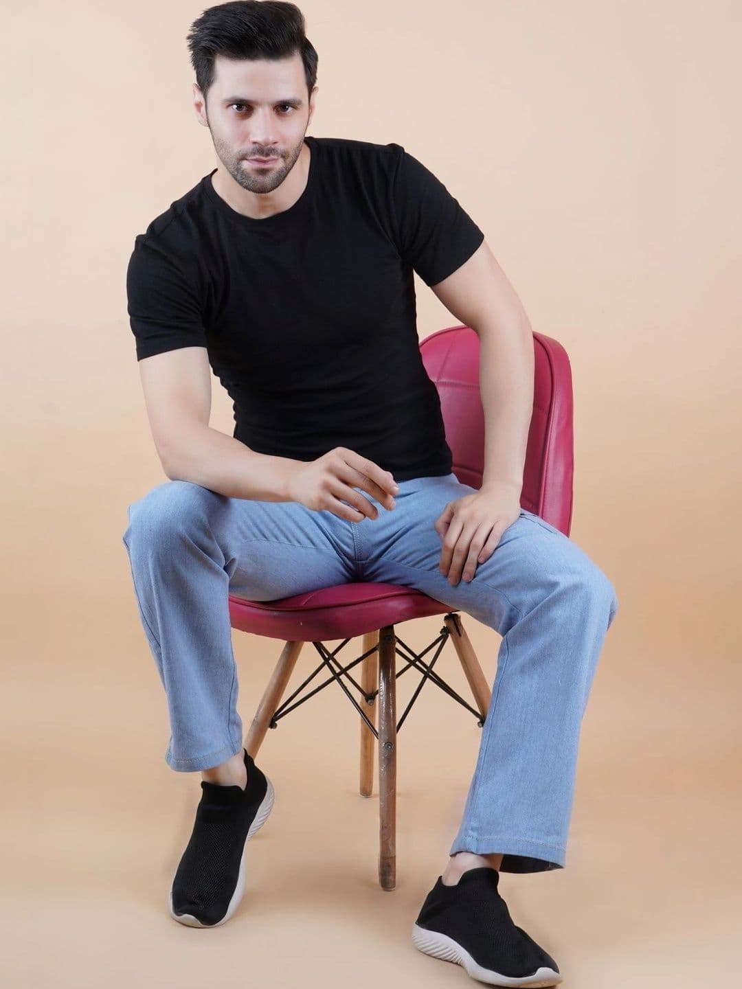 Metronaut Men Classic Regular Fit Mid-Rise Stretchable Jeans thumbnail 3