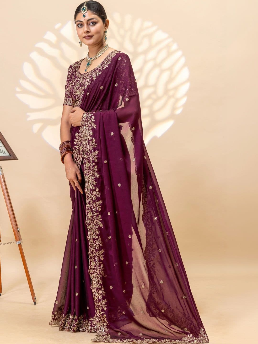 Vastra Drape Women Embellished Embroidered Silk Blend Saree thumbnail 3