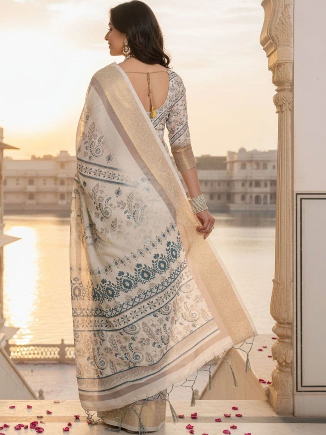 Mitera Paisley Printed Tussar Silk Zari Saree thumbnail 3