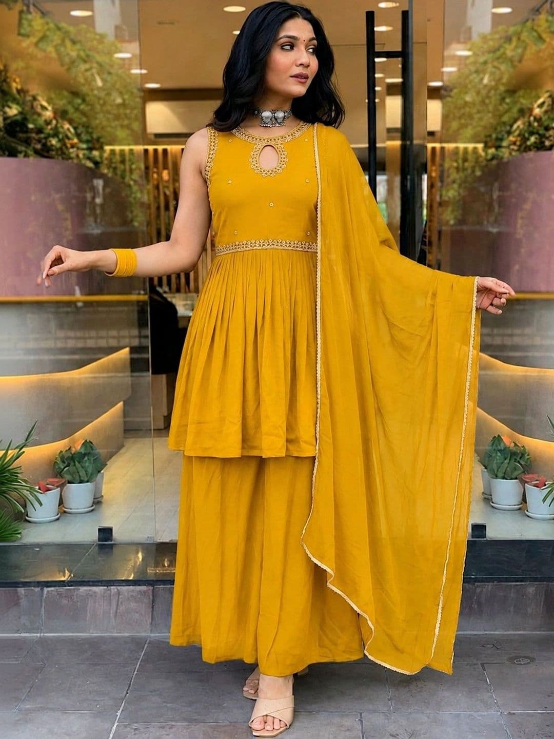 Anouk Women Empire Thread Work Pure Silk Kurta with Sharara & With Dupatta thumbnail 3