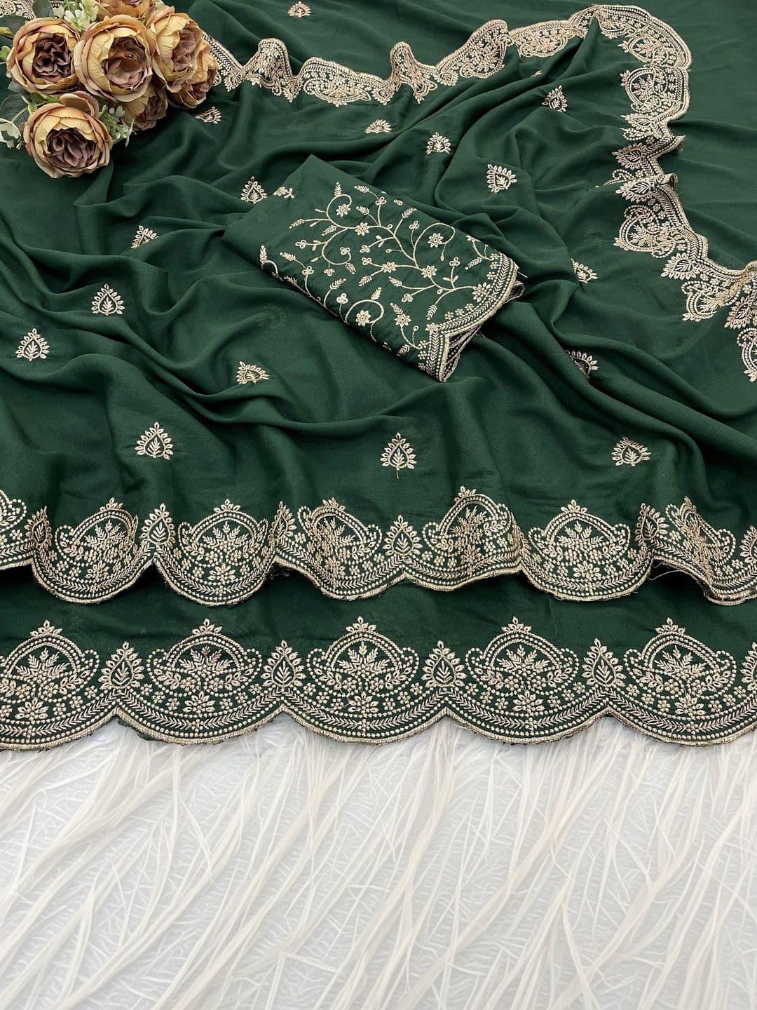 LabelVASTRA Embellished Embroidered Poly Georgette Saree thumbnail 5