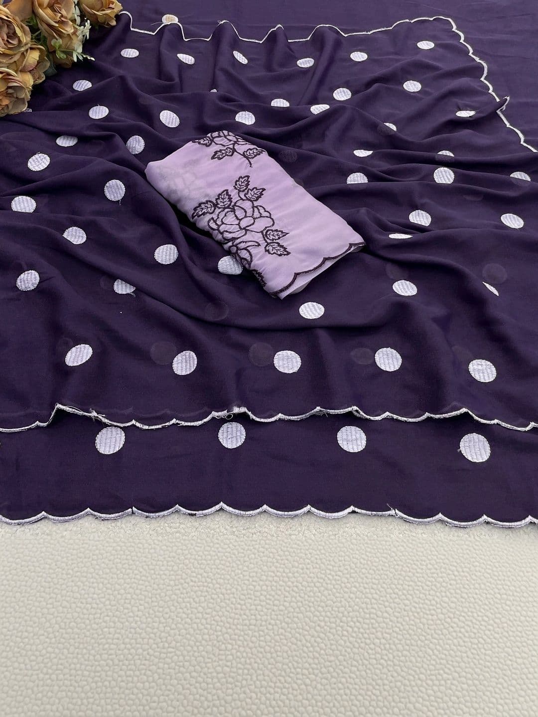 LabelVASTRA Polka Dot Embroidered Poly Georgette Saree thumbnail 4