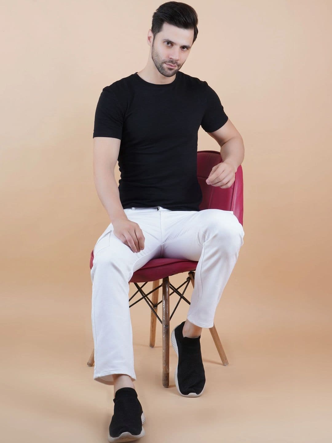 HERE&NOW Men's Clean Look White Mid-Rise Cargo Slim Straight Fit Jeans thumbnail 4
