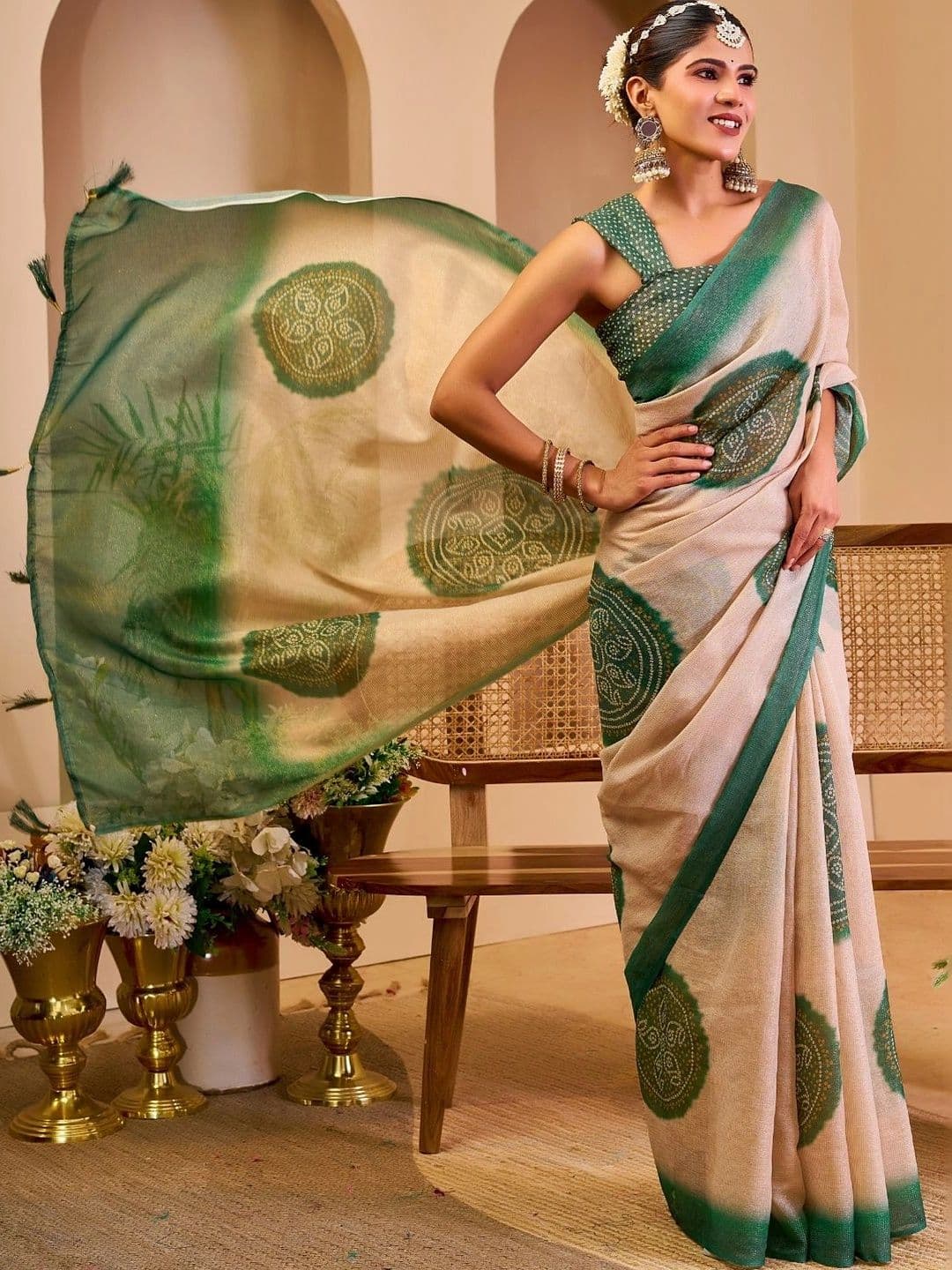 Mitera Bandhani Tissue Designer Saree thumbnail 3