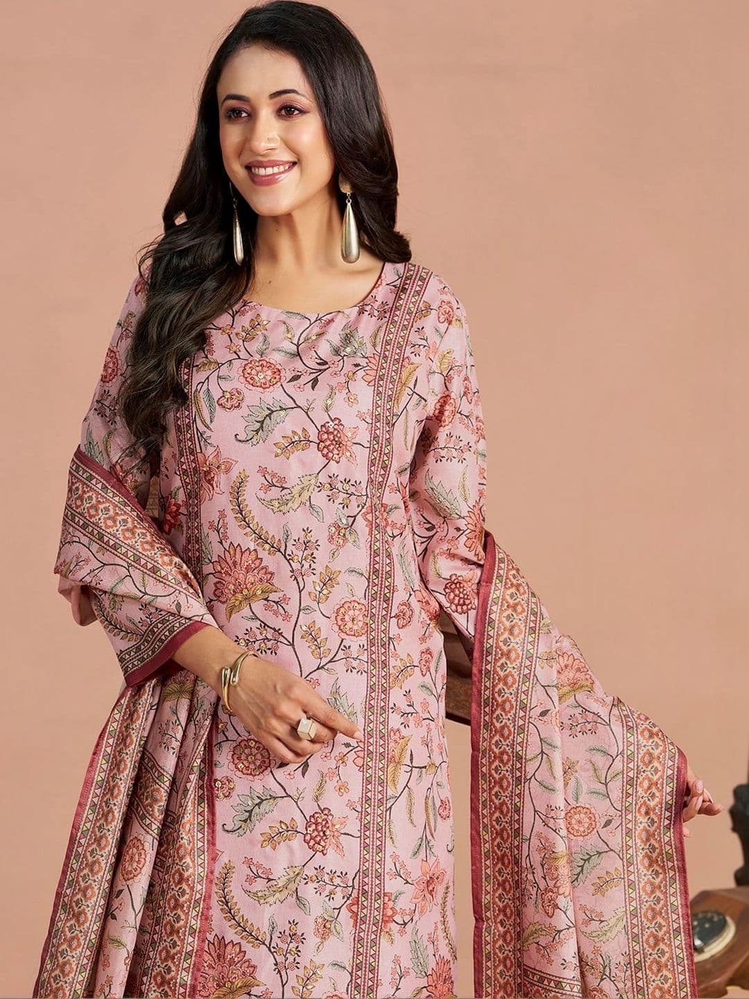 House of Pataudi Printed Round Neck Kurta & Palazzos With Dupatta thumbnail 2