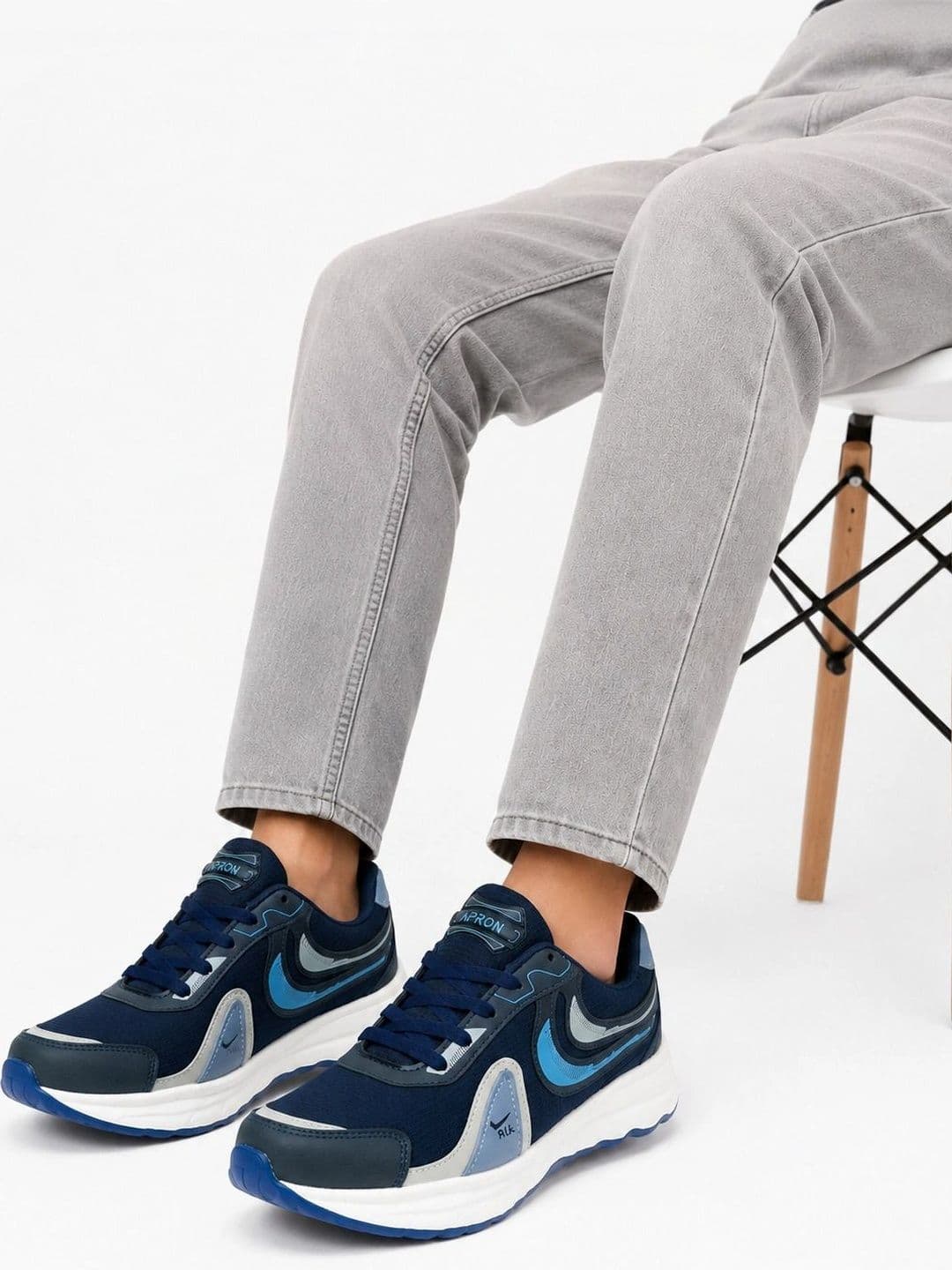 APRON Men Running Shoes thumbnail 7