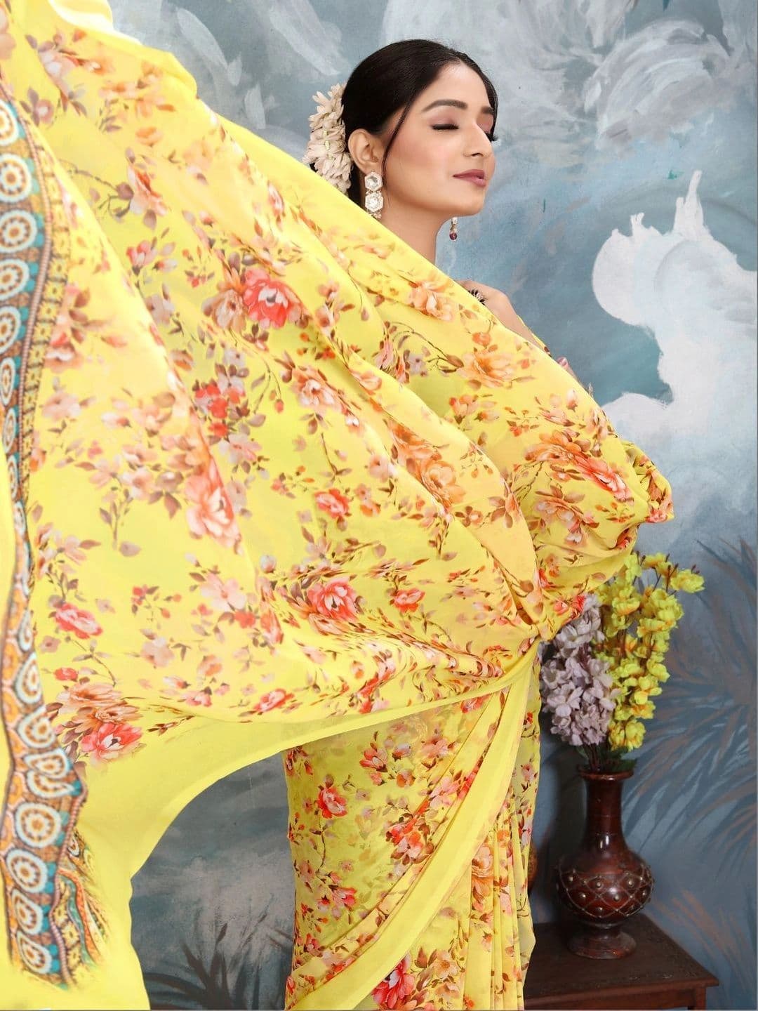Mitera Floral Pure Georgette Designer Saree thumbnail 2