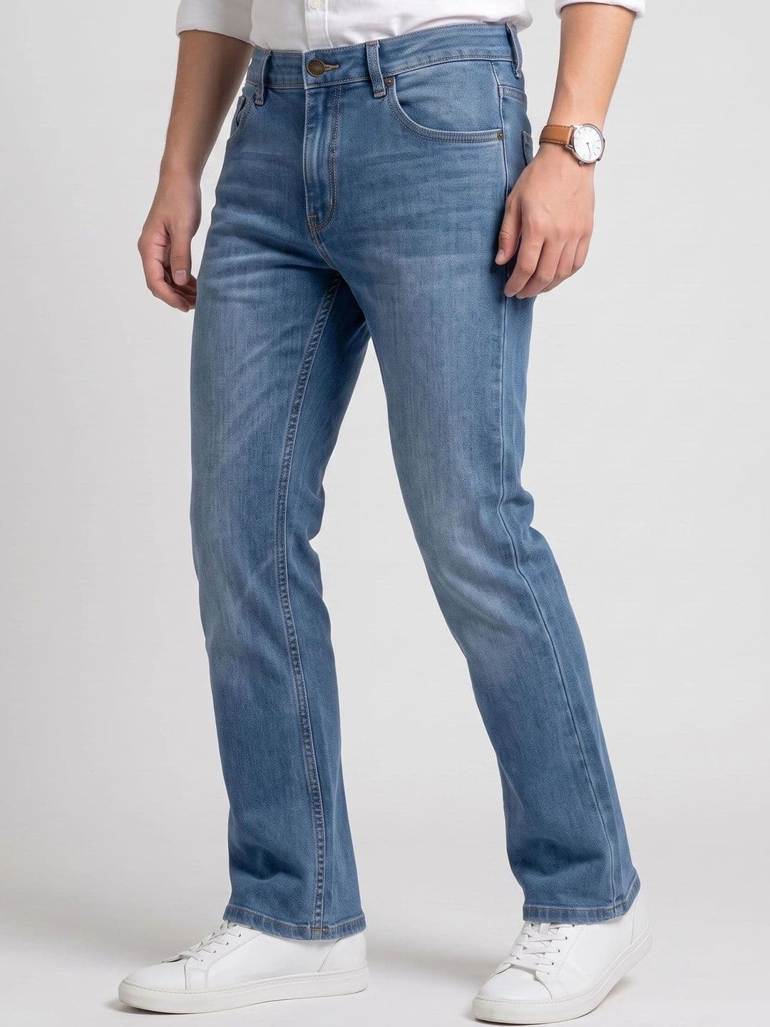 BELANO Men Comfort Bootcut Mid-Rise Light Fade Stretchable Jeans thumbnail 2