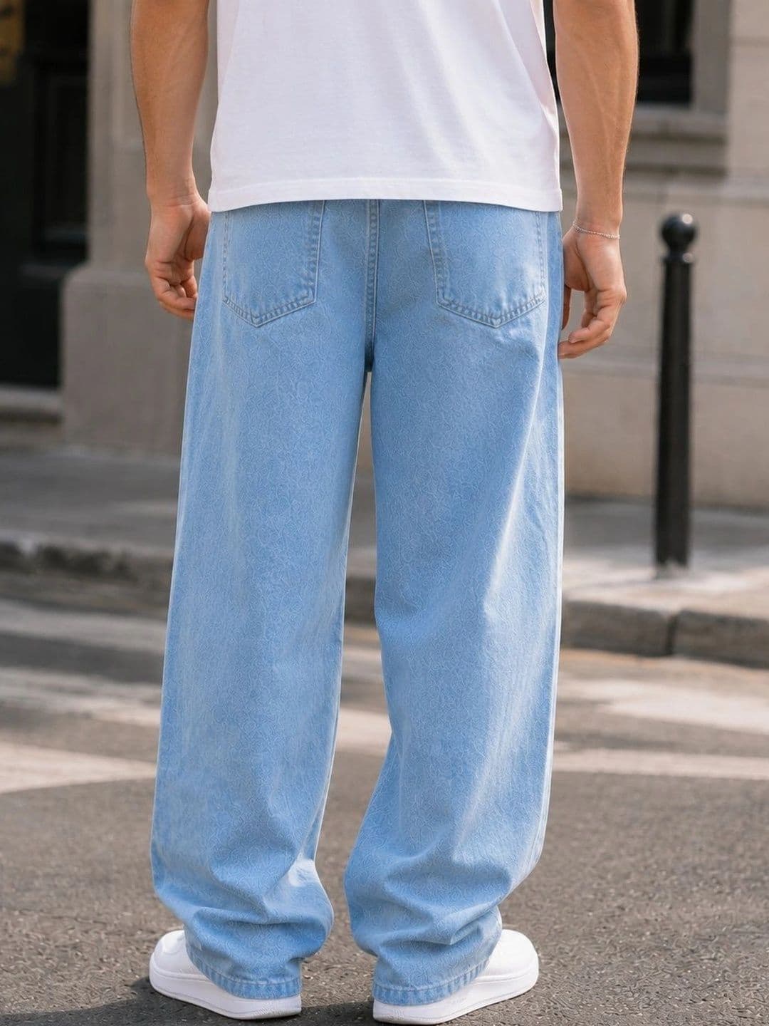 DENIM HAWK Men Classic Straight Fit Mid-Rise Stretchable Jeans thumbnail 3