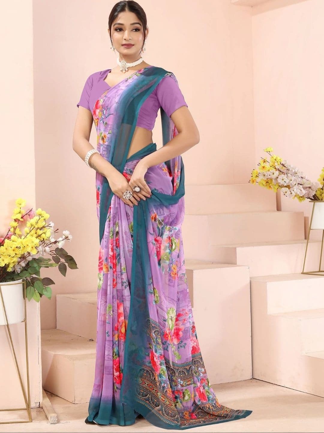 Mitera Floral Pure Georgette Designer Saree thumbnail 5