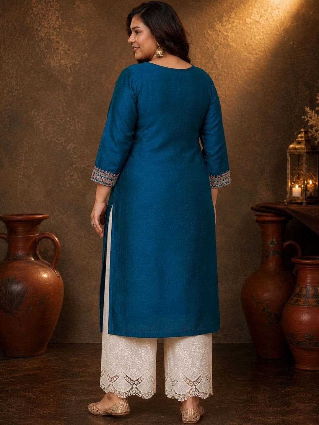 FULL BLOOM Women Embroidered Thread Work Kurta thumbnail 2