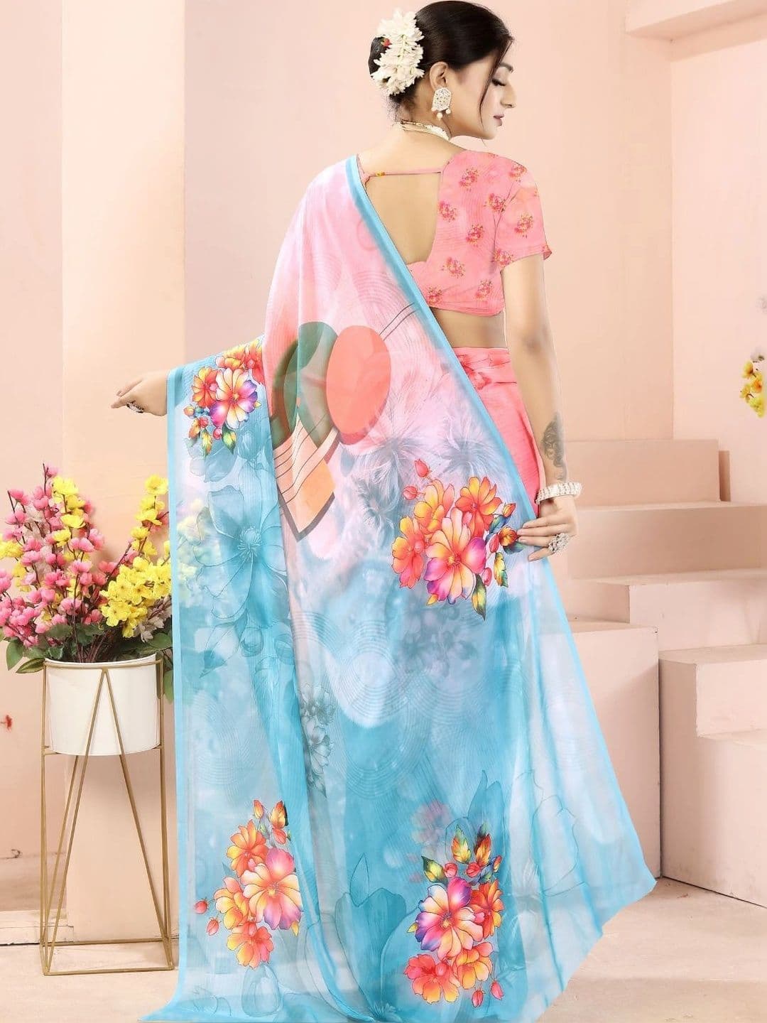 Mitera Floral Pure Georgette Designer Saree thumbnail 3