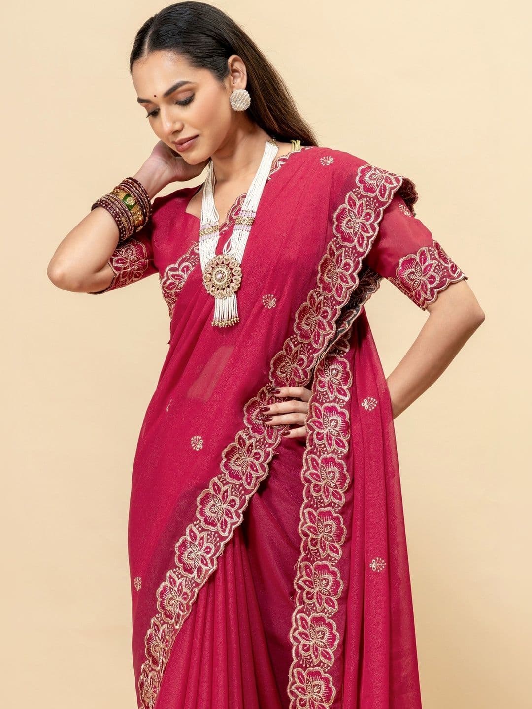 LabelVASTRA Floral Embroidered Poly Georgette Saree thumbnail 2