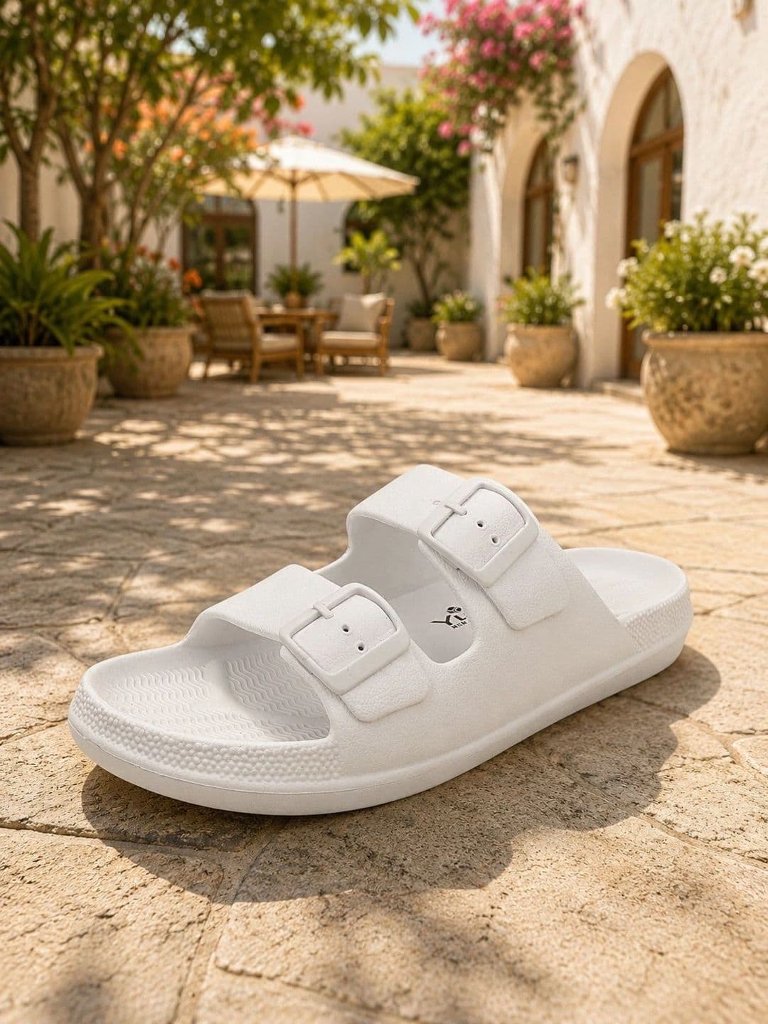 TRV Men Buckle Detailed Slip On Flip Flops thumbnail 2