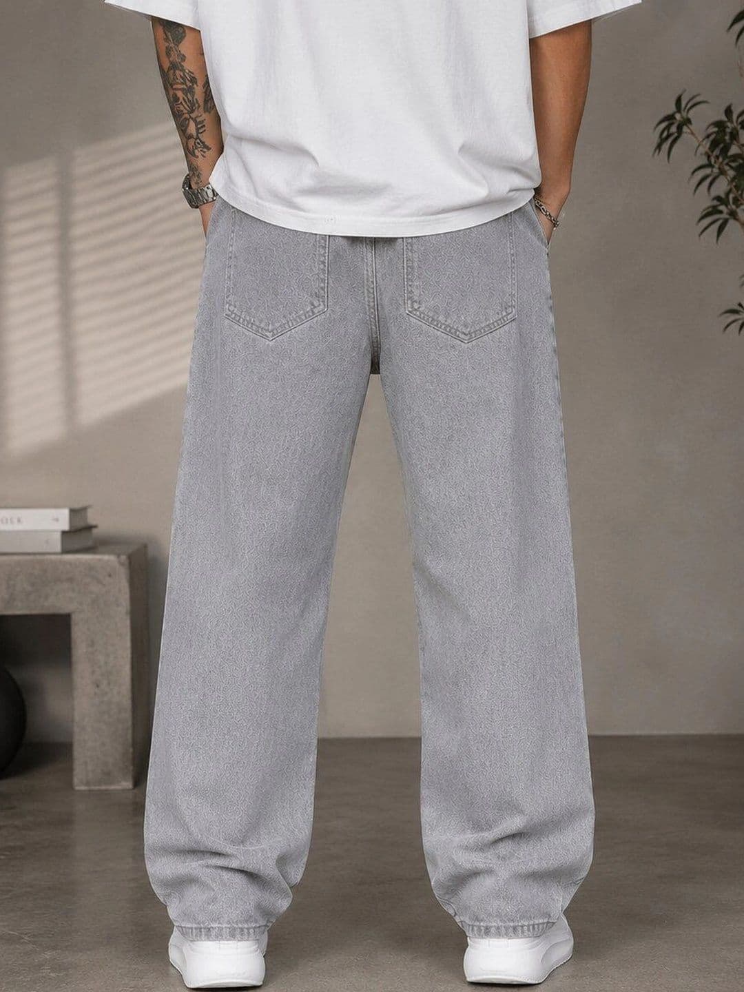 HIGH DENIM Men Straight Fit Mid-Rise Stretchable Jeans thumbnail 3