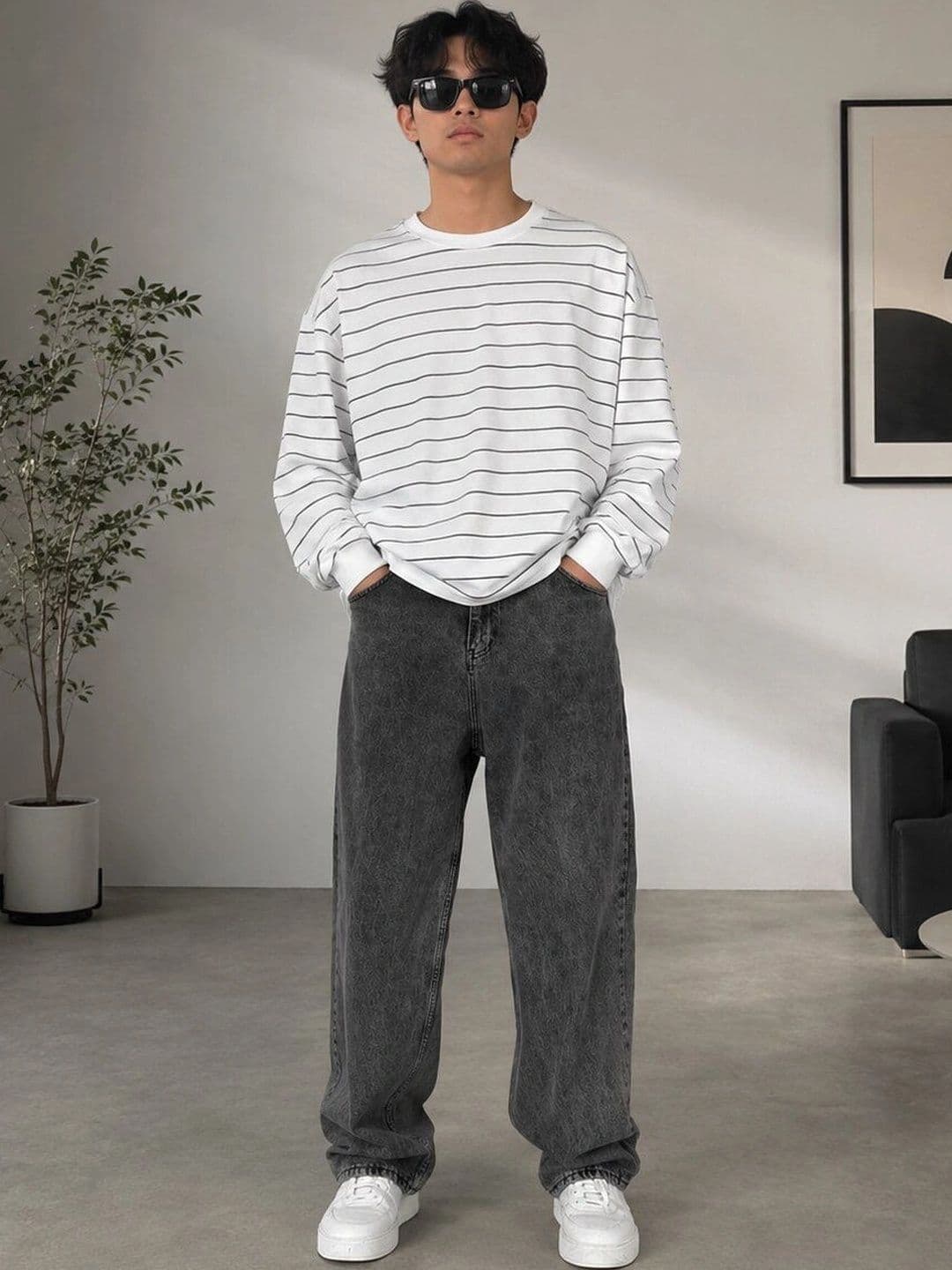HIGH DENIM Men Straight Fit Mid-Rise Stretchable Jeans - view 1