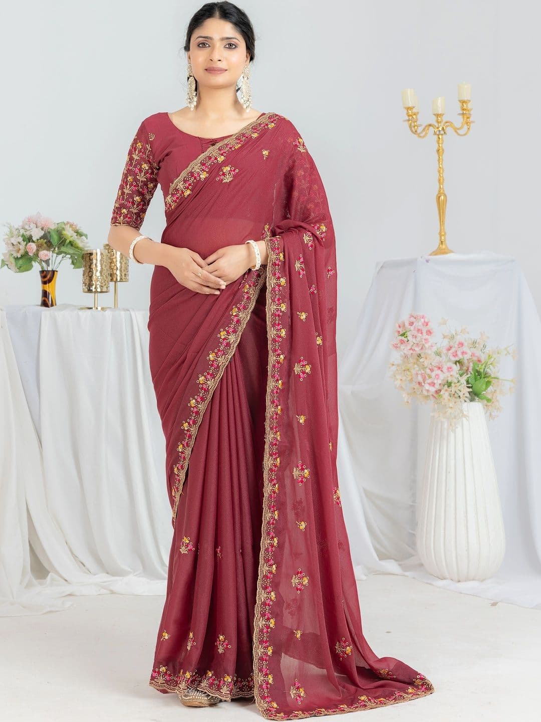 Saanvi Floral Embroidered Poly Georgette Saree thumbnail 4