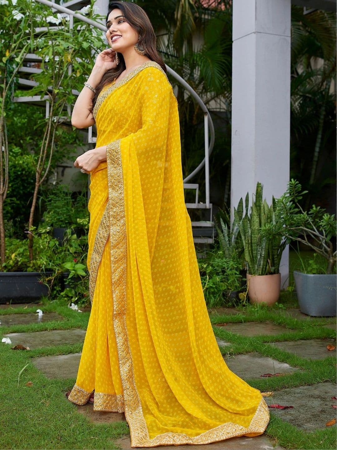 Mitera Bandhani Embroidered Pure Georgette Designer Saree thumbnail 2