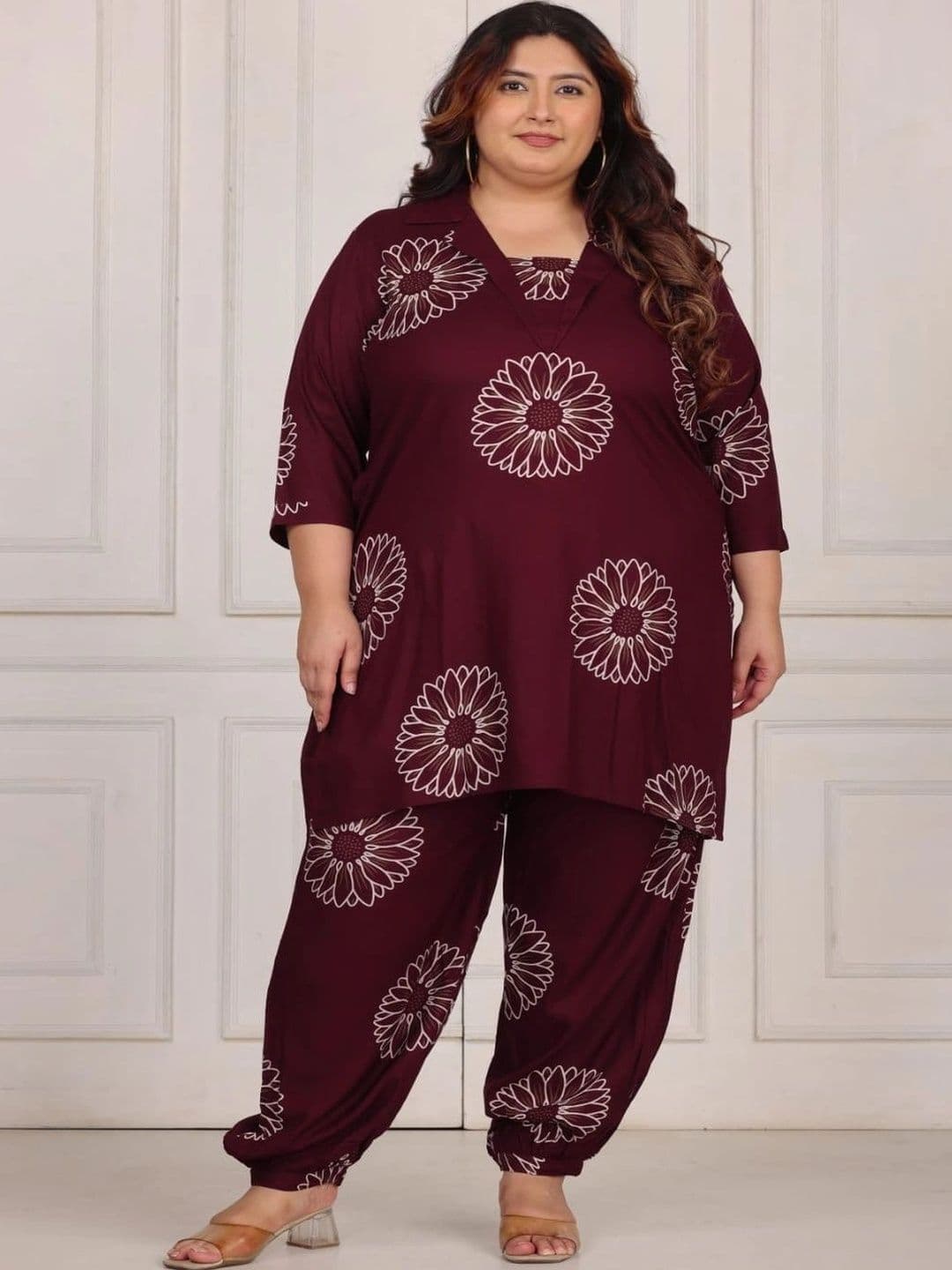 Sandhya's Plus Women Floral Printed Regular Kurti with Harem Pants - view 1