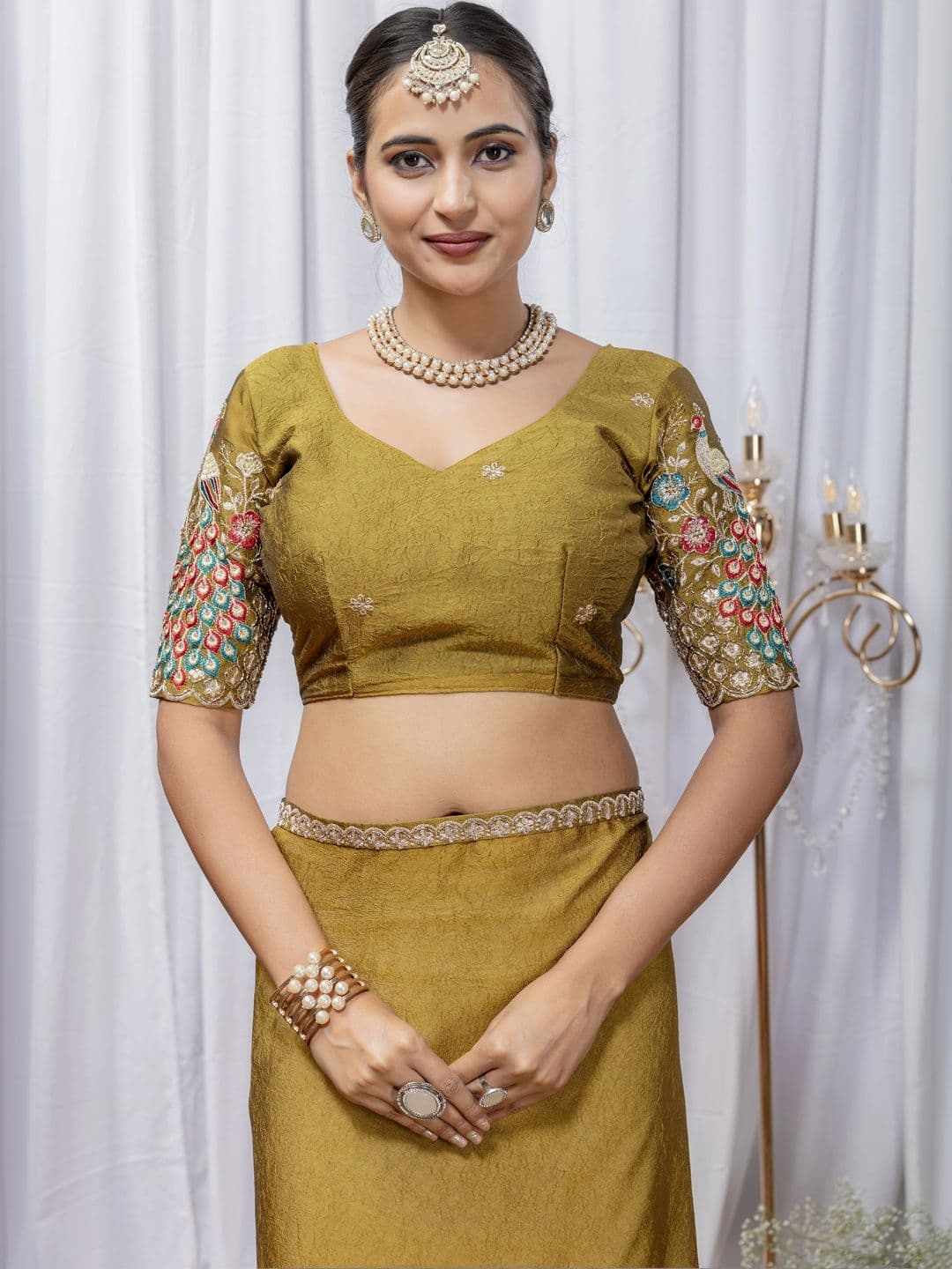 LabelVASTRA Embellished Embroidered Poly Georgette Saree thumbnail 5