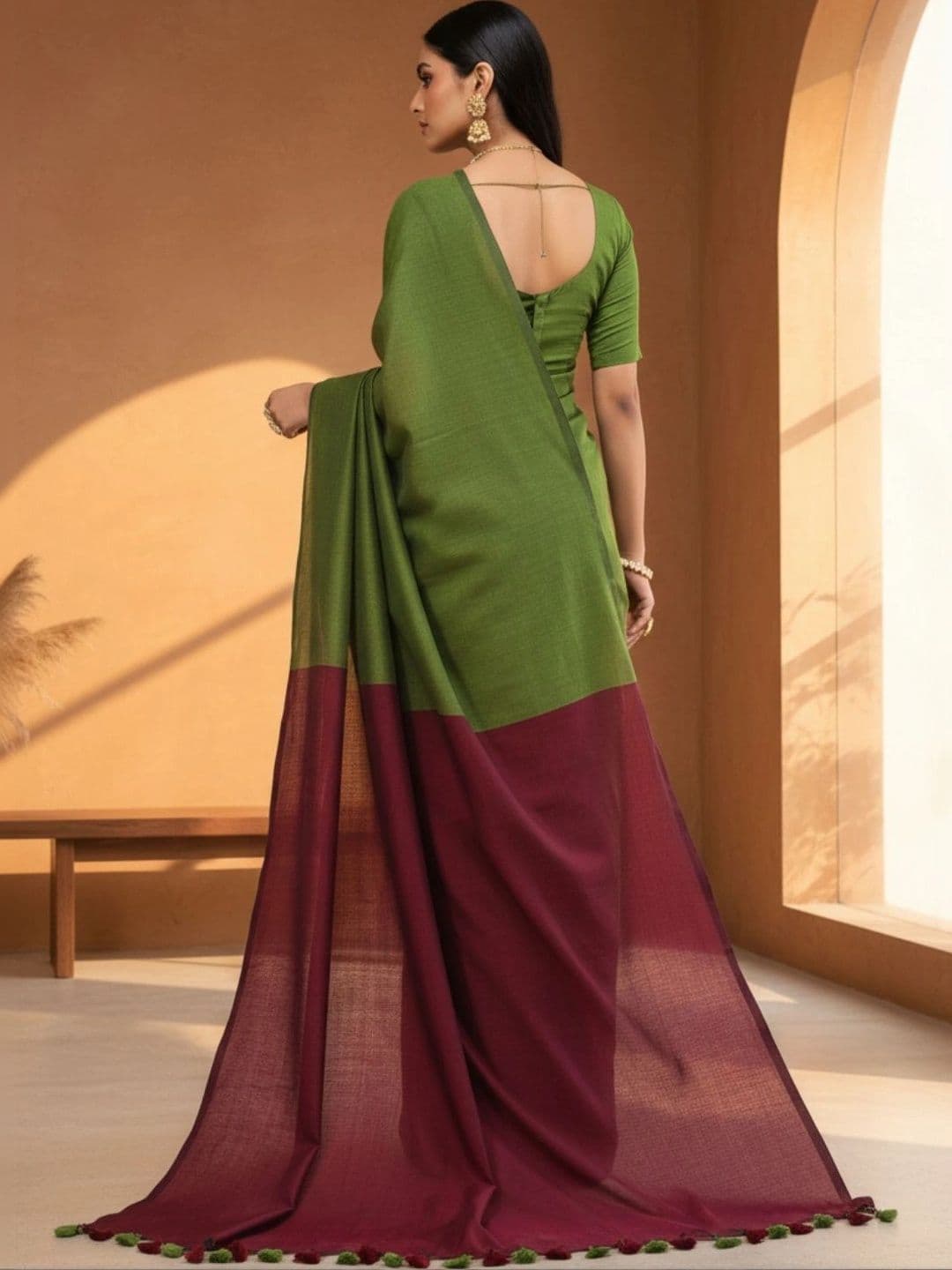 Mitera Designer Saree thumbnail 4