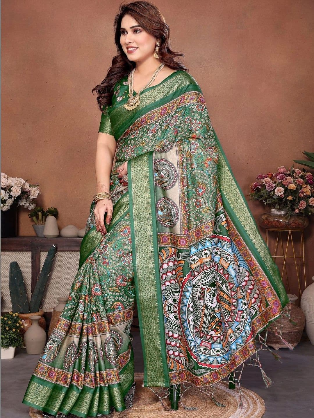 Mitera Floral Designer Saree thumbnail 5