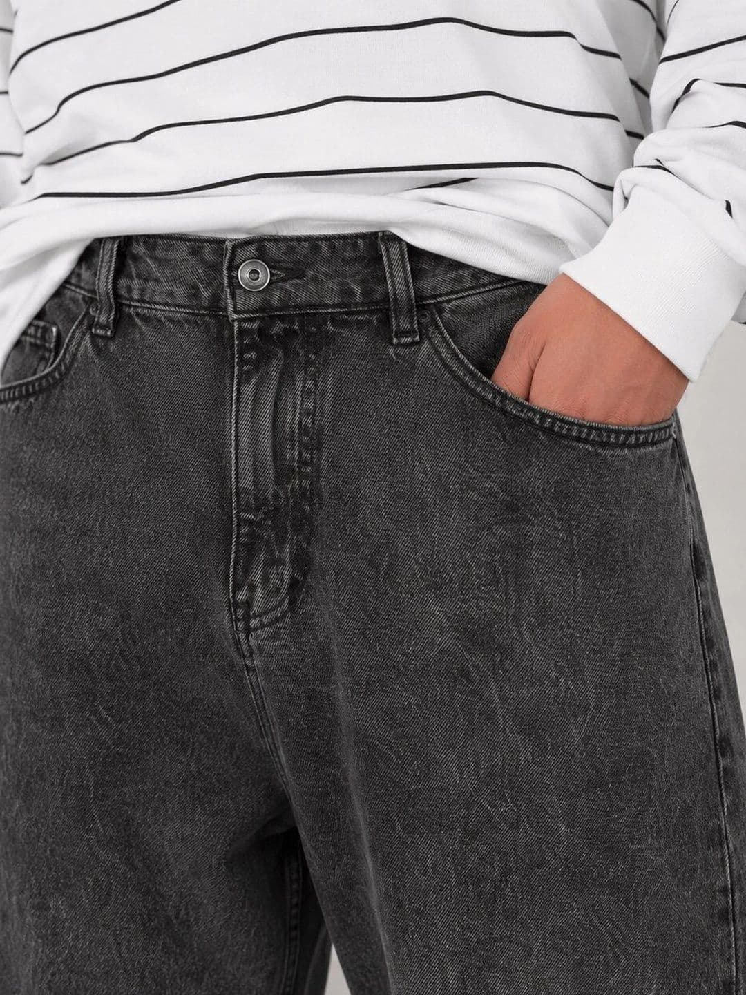 HIGH DENIM Men Straight Fit Mid-Rise Stretchable Jeans thumbnail 4