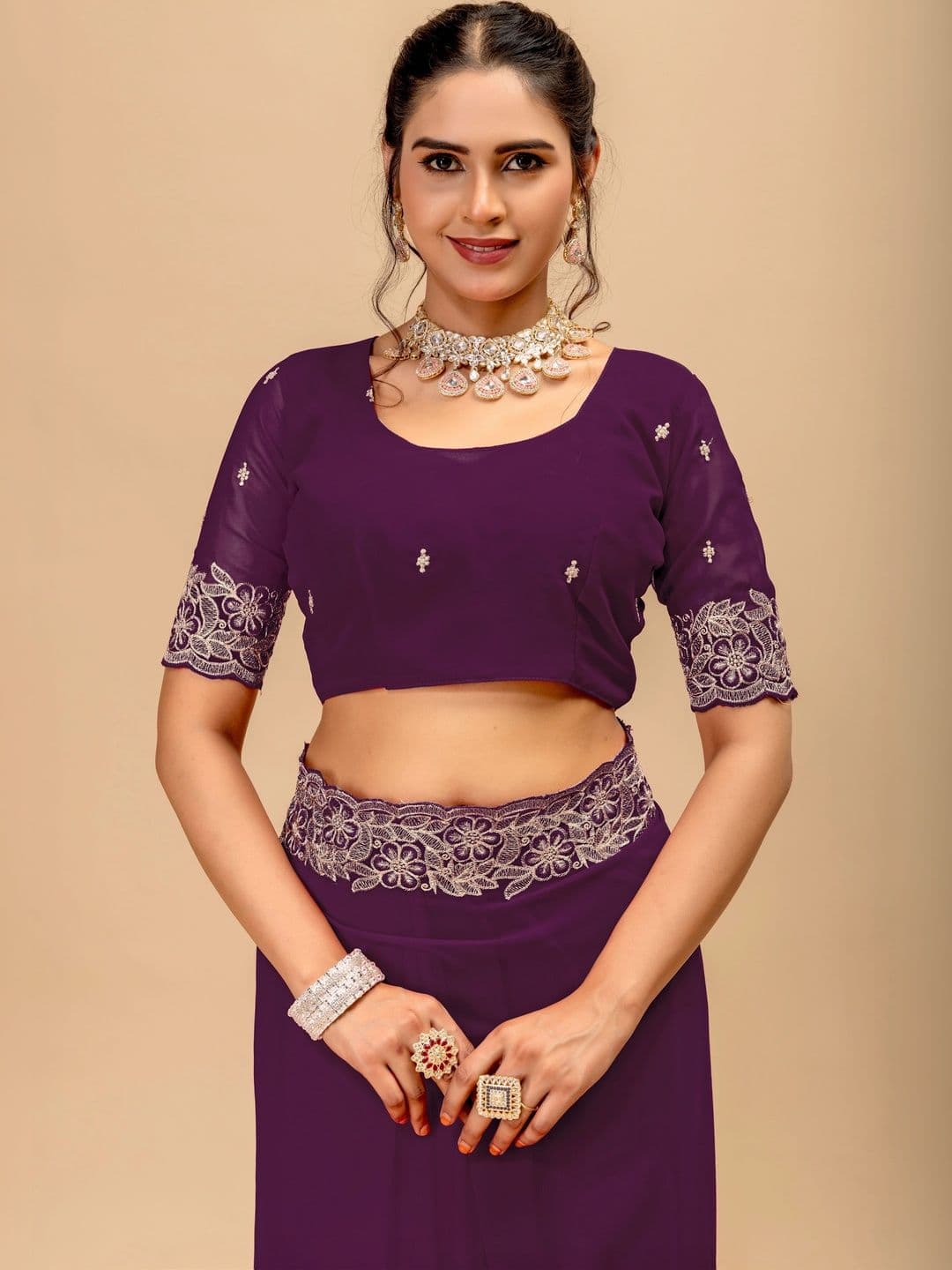 LabelVASTRA Floral Embroidered Poly Georgette Saree thumbnail 2