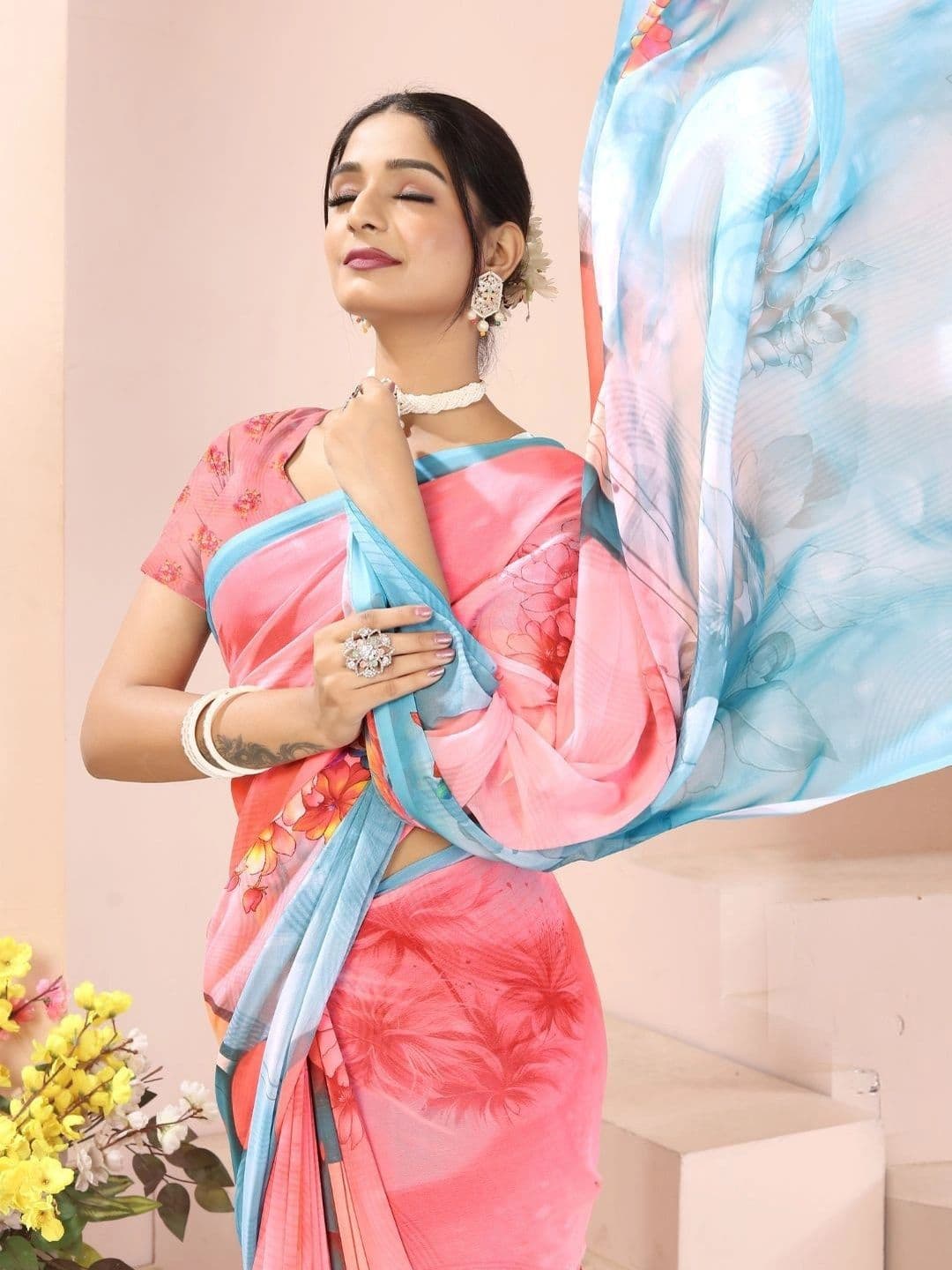 Mitera Floral Pure Georgette Designer Saree thumbnail 6