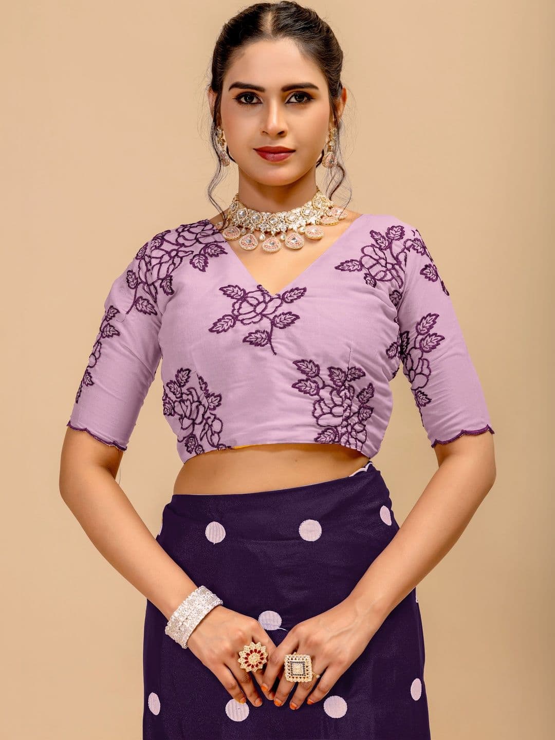 Saanvi Embellished Embroidered Poly Georgette Saree thumbnail 4