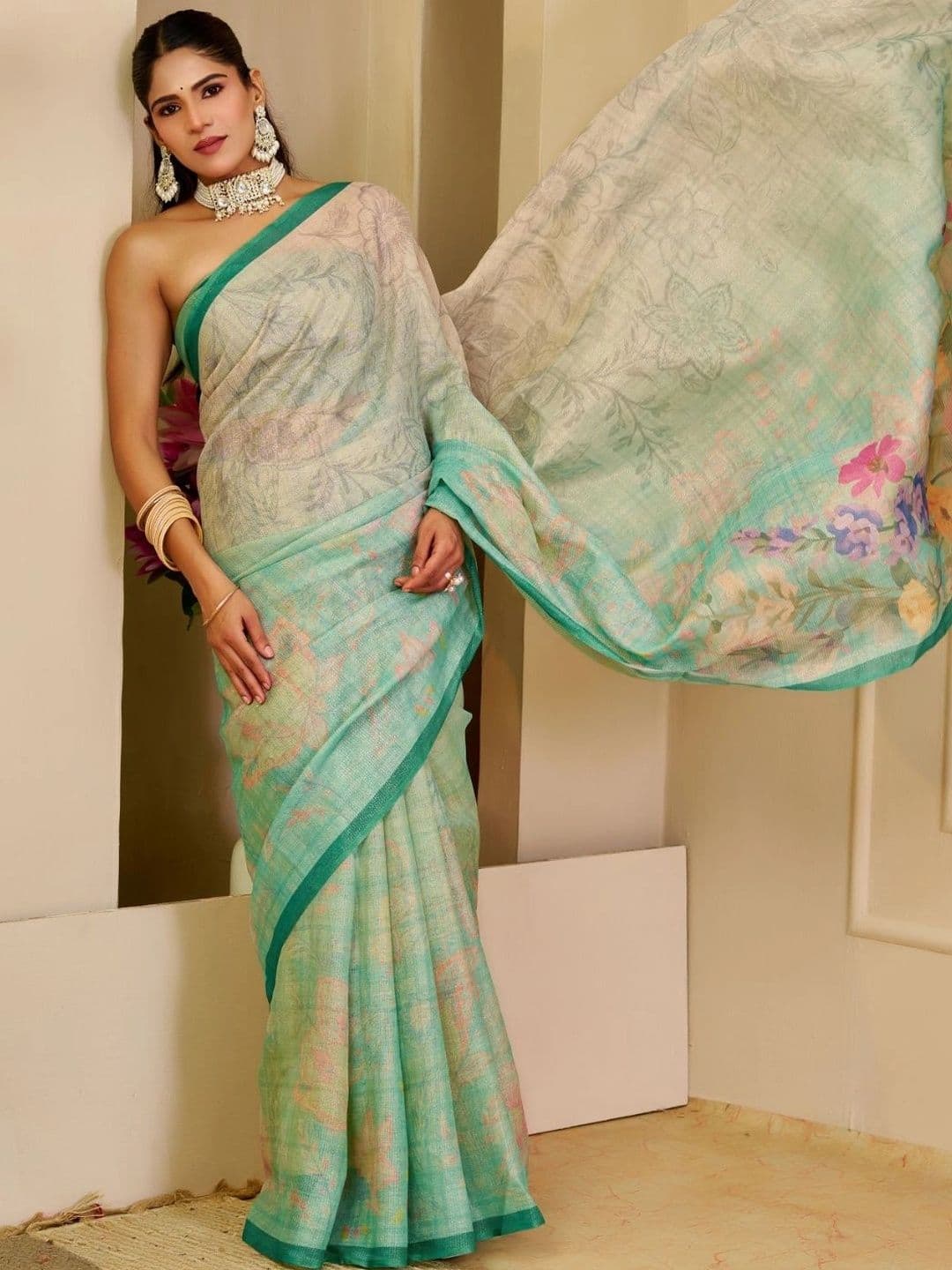Mitera Floral Tissue Designer Saree thumbnail 6