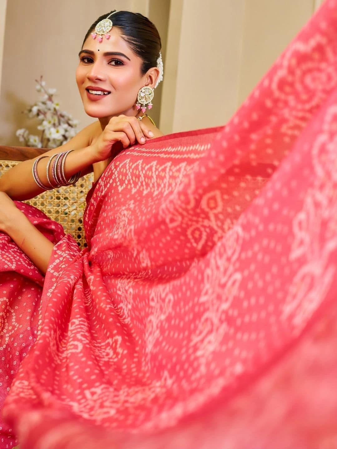 Mitera Bandhani Tissue Designer Saree thumbnail 4