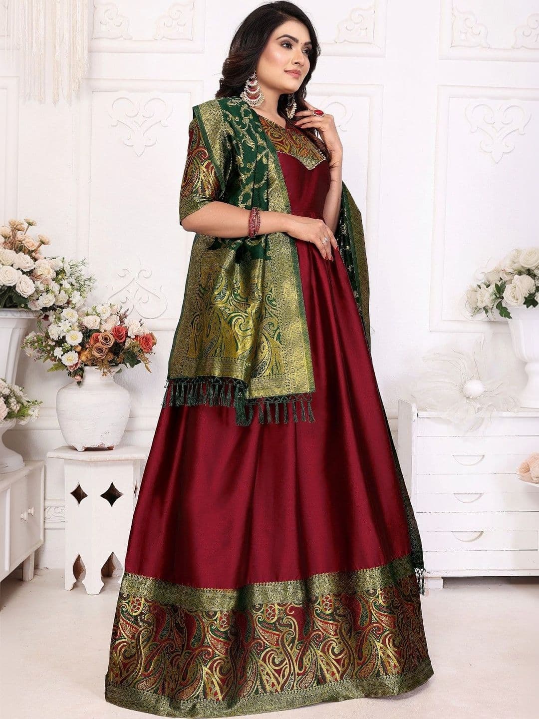 SmileyFashion Embroidered V-Neck Maxi Dress With Dupatta thumbnail 5